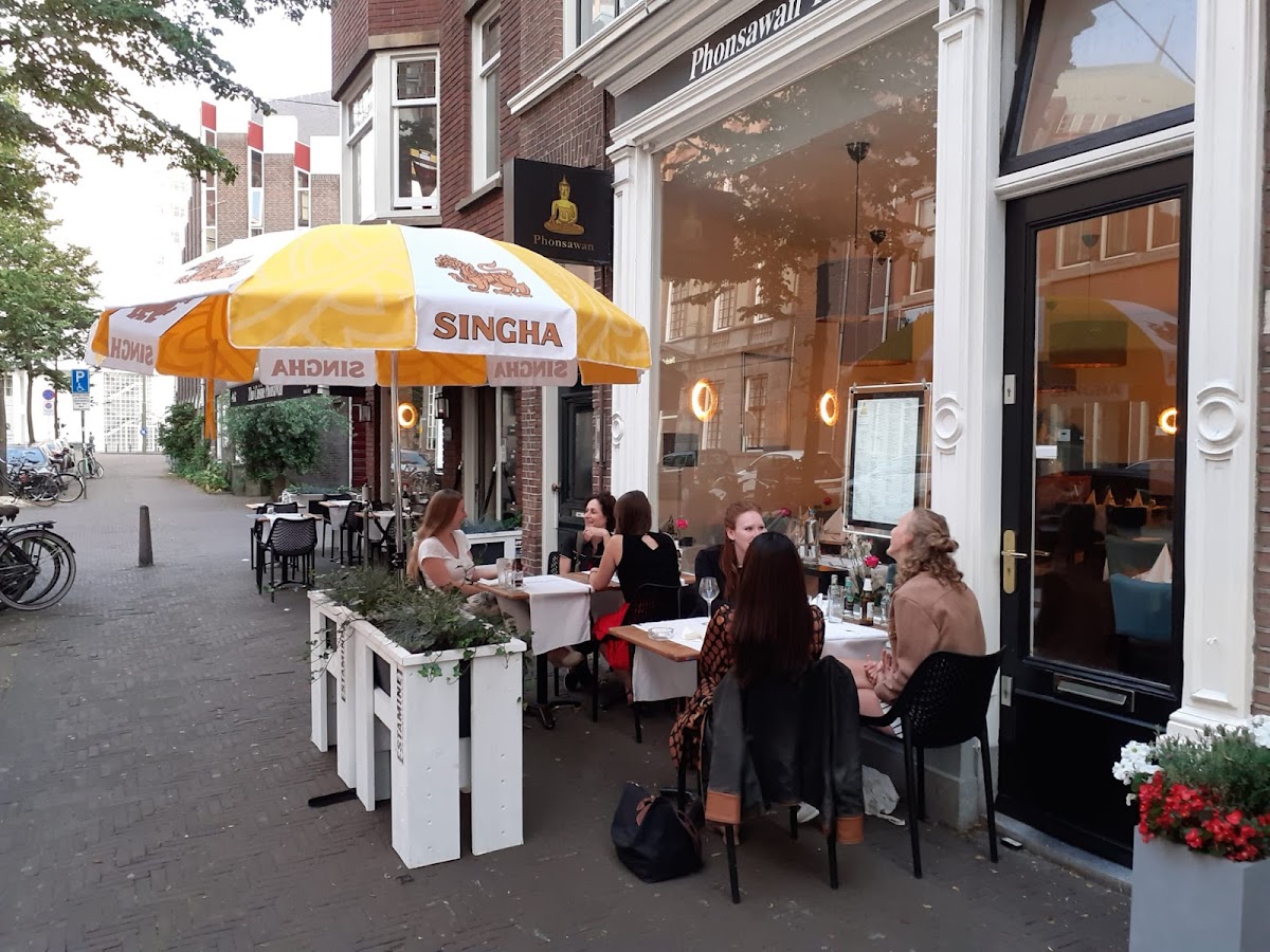 Phonsawan Restaurant